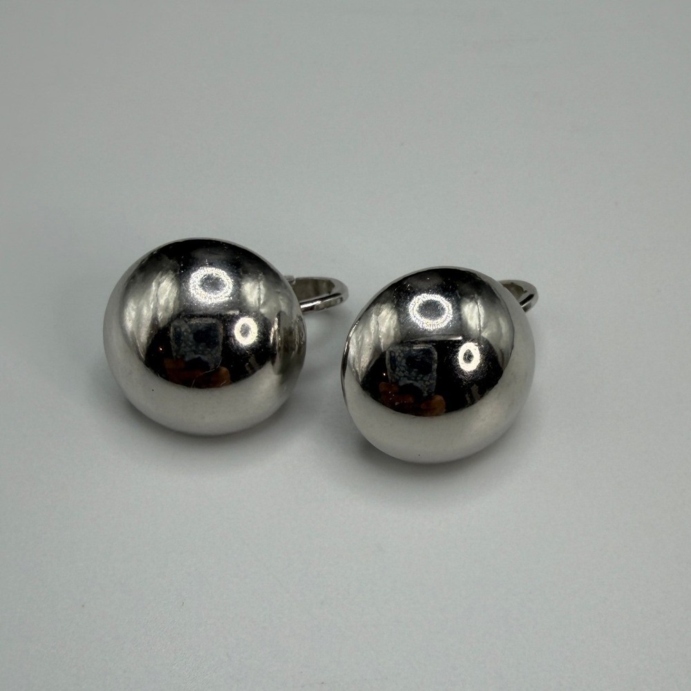 Trifari Vintage Silver Tone Dome Clip On Earrings High Polish Round Studs 0.75in